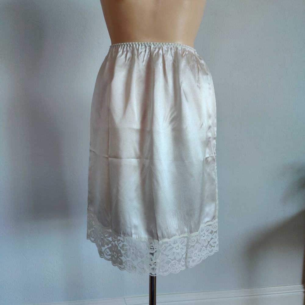 NWT White Vintage Silk Slip Skirt | 90s Satin Slip | Knee Length Half Slip